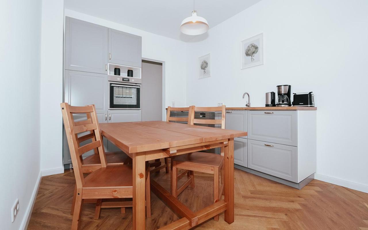 Haus Sonnenschein Ferienwohnung Ole Heringsdorf  Eksteriør billede