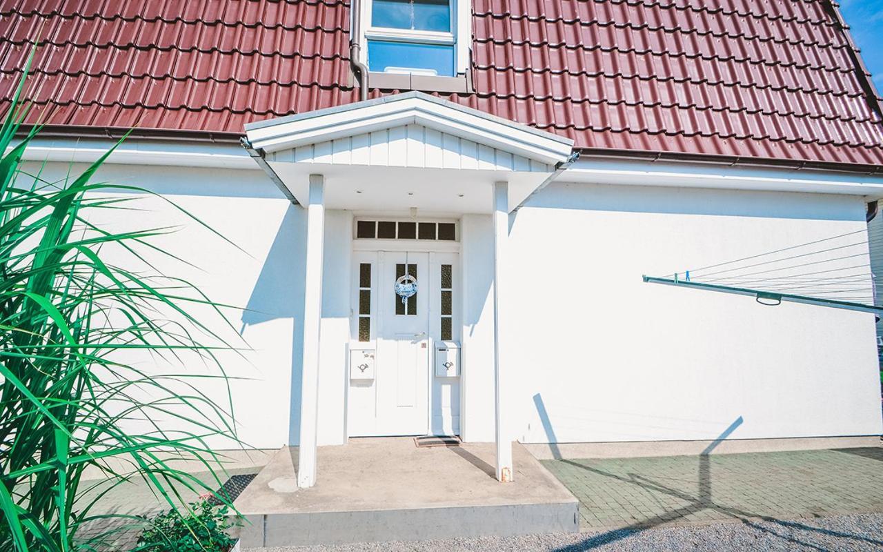 Haus Sonnenschein Ferienwohnung Ole Heringsdorf  Eksteriør billede